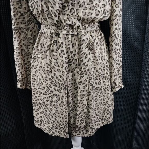 NWOT! ANN TAYLOR LOFT! BEIGE, CREAM, BROWN LEOPARD CHIFFON FLUTTERY DRESS! SZ 4 - Picture 4 of 11